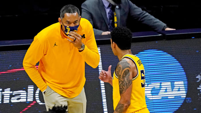 Michigan coach Juwan Howard